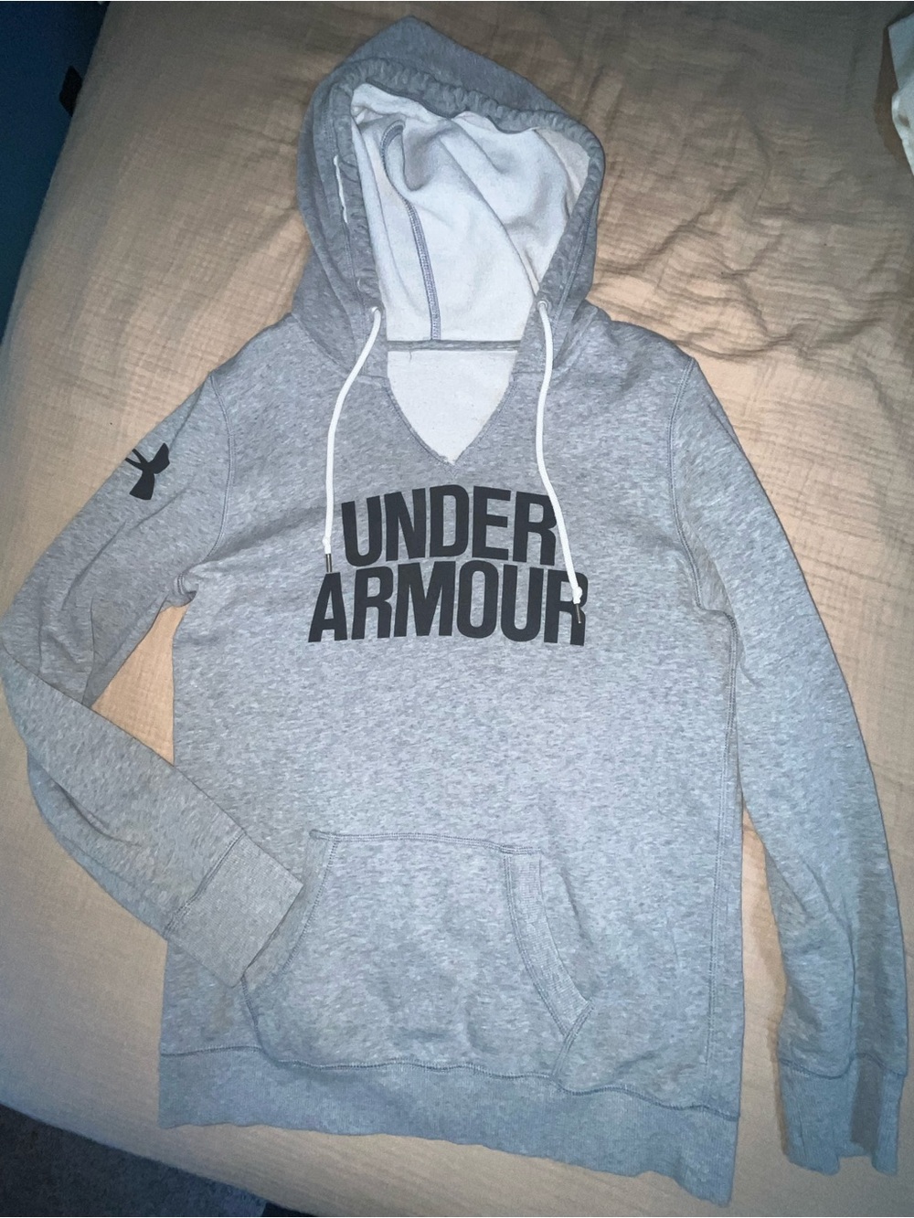 Under Armour Light Gray Hooded Sweatshirt with Black Logo